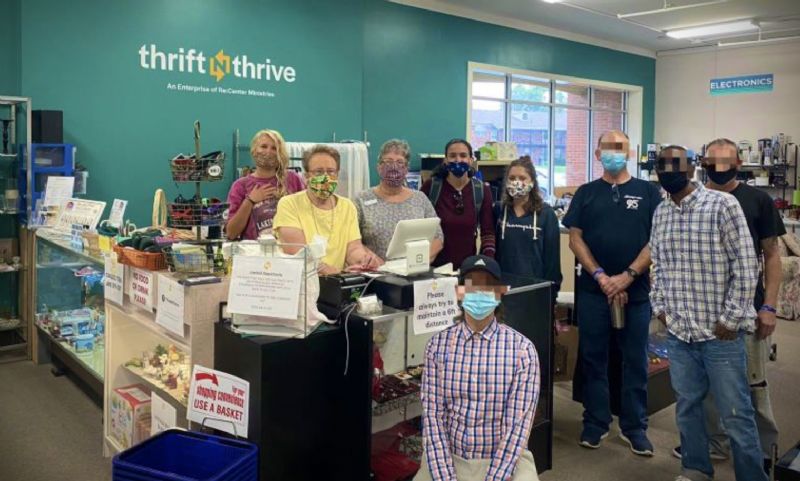 Same same, but different / Igualito, pero diferente